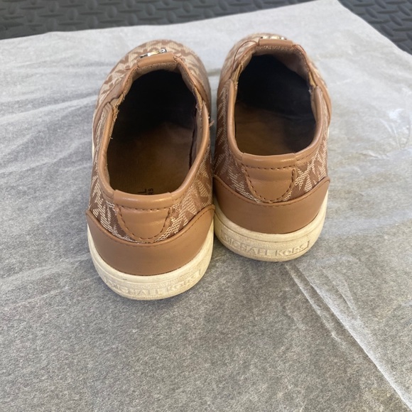 MK shoes - Picture 6 of 16